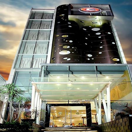 Clay Hotel Jakarta Buitenkant foto