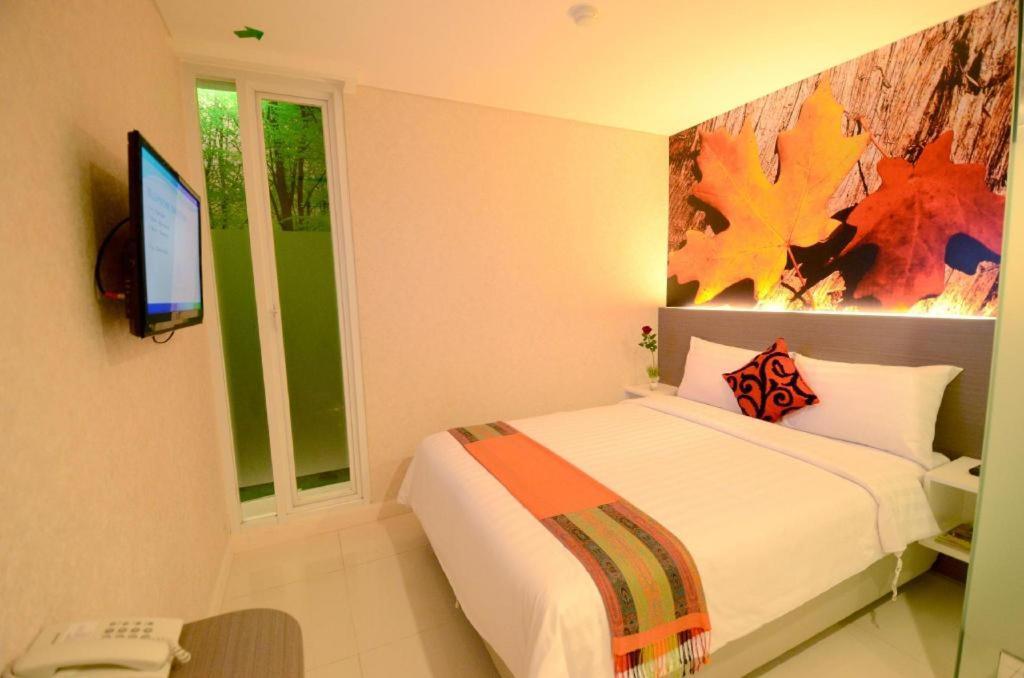 Clay Hotel Jakarta Buitenkant foto