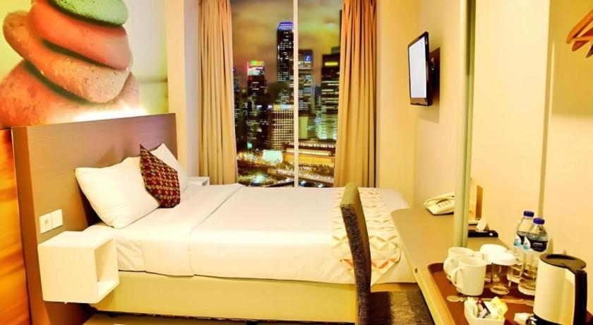 Clay Hotel Jakarta Buitenkant foto