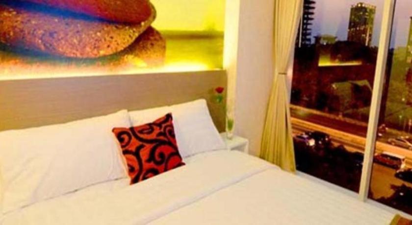 Clay Hotel Jakarta Buitenkant foto